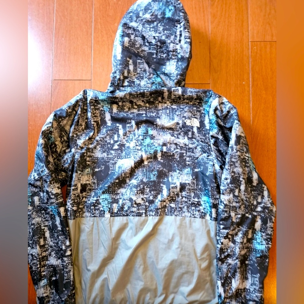 The North Face Jacket - Picture 4 of 5